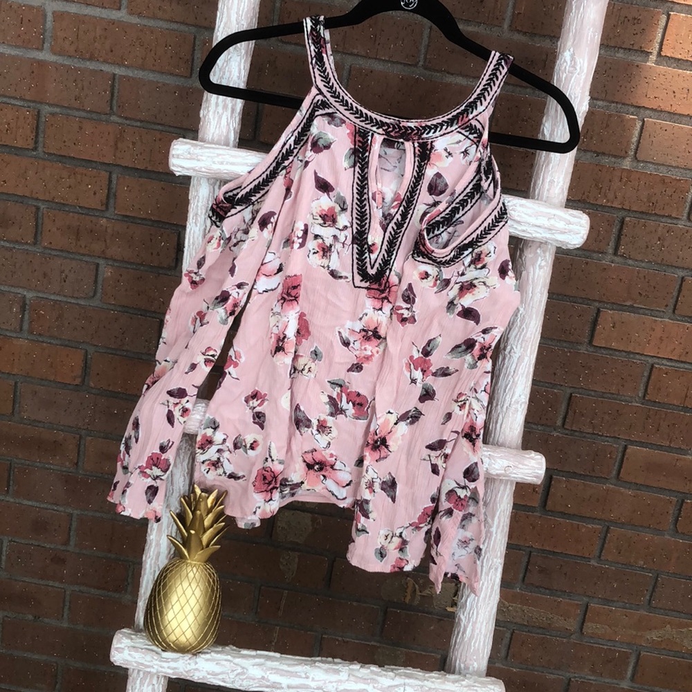 BKE boutique blouse
